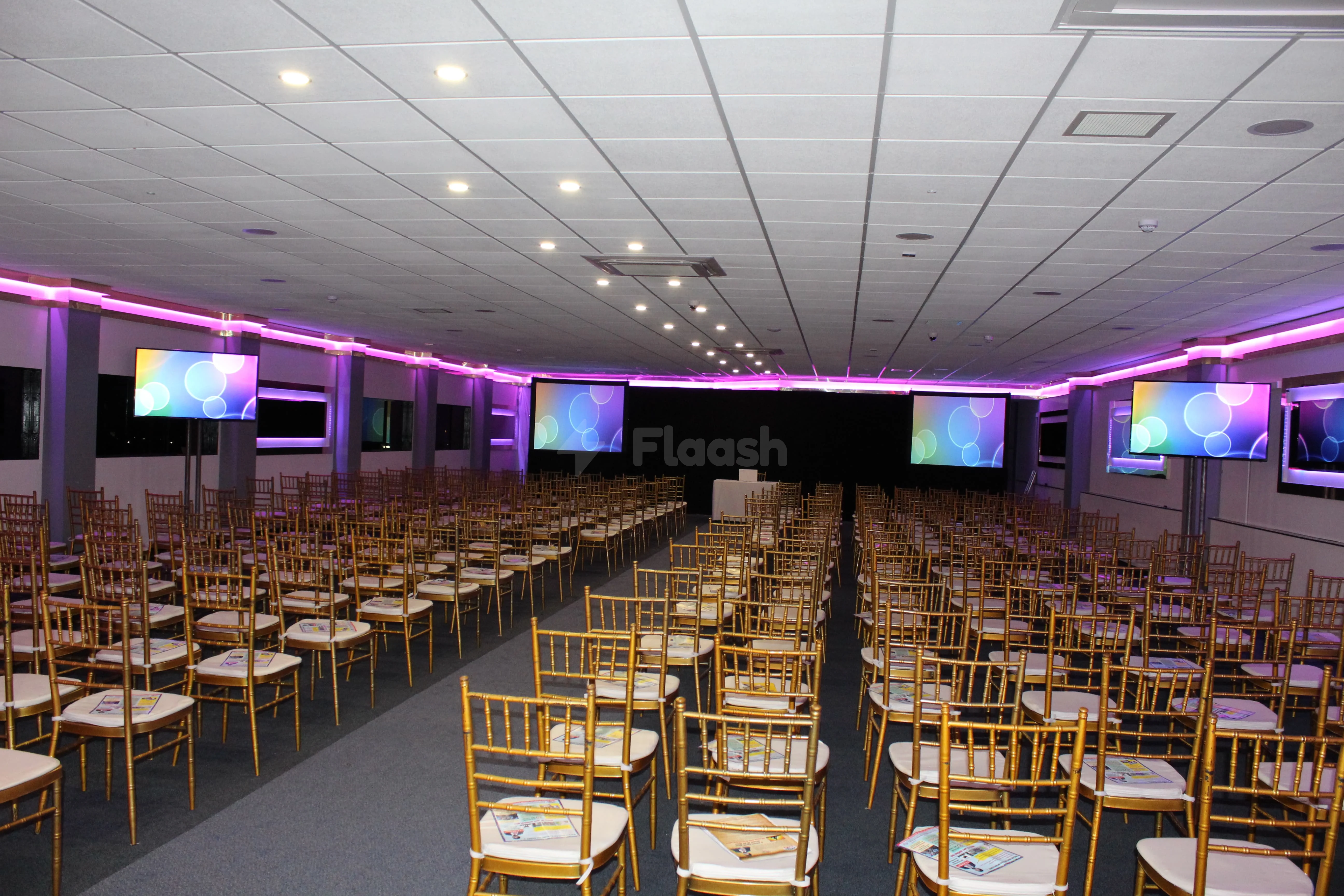 Royale Banqueting Suite — photo 3