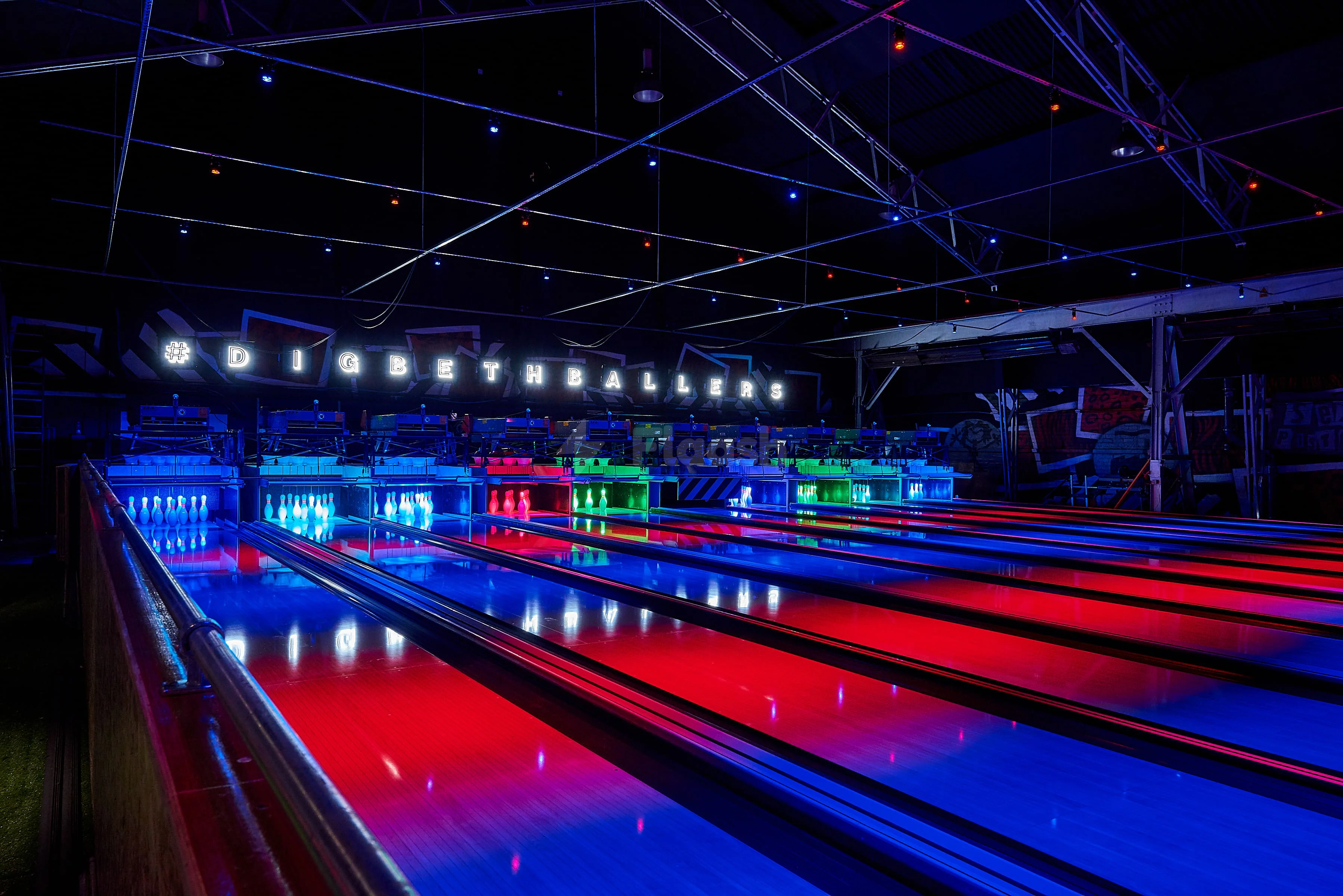 Roxy Lanes - Digbeth, Birmingham — photo 2